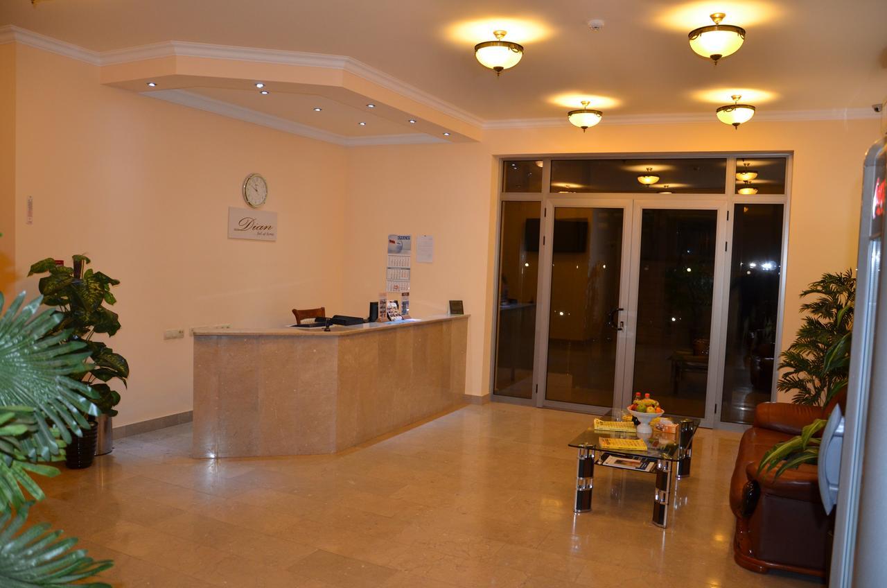Syunik Hotel Kapan Exterior foto